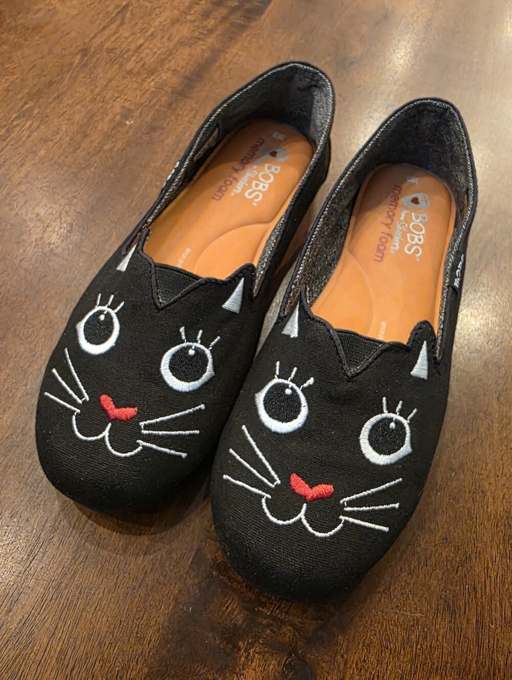 BOBS For Cats Catitude Skechers Memory Foam Black Canvas SlipOn Shoes Womens 8